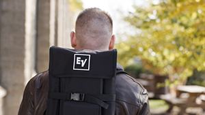 EVOLVE30M_bag01_4c_fullrights.jpg