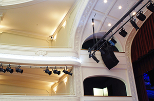 Teatro_25_Mayo_Argentina_04.jpg