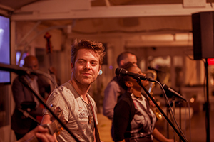 ev_ndseries_band_feb16_4c_fullrights_Original_26671.jpg