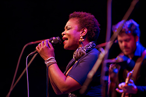 ev_ndseries_singer_feb16_4c_fullrights_Original_26665.jpg